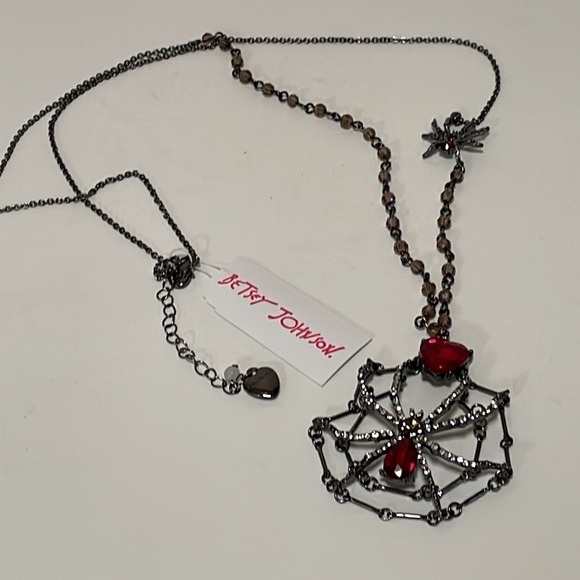 Betsey Johnson Glampire Spider & Web Pendant Necklace - Picture 8 of 10